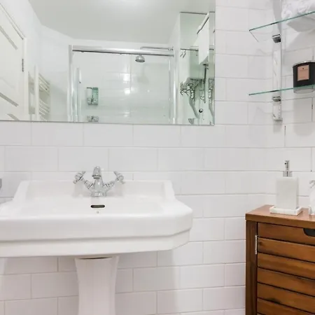 Stunning Duplex Penthouse In The City Centre